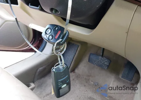 2012 Honda Accord 2.4 Ex-L из США, поврежденный, VIN 1HGCP2F86CA137896